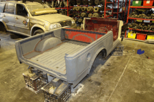 SUZUKI SIERRA SJ50 LWB UTE 1.3L EFI 18 red ute 17