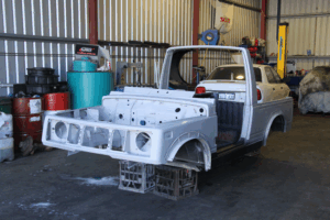 SUZUKI SIERRA SJ50 LWB UTE 1.3L EFI 29 red ute 28