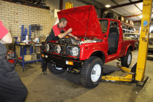 SUZUKI SIERRA SJ50 LWB UTE 1.3L EFI 39 red ute 37