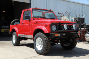 SUZUKI SIERRA SJ50 LWB UTE 1.3L EFI 41 red ute 39